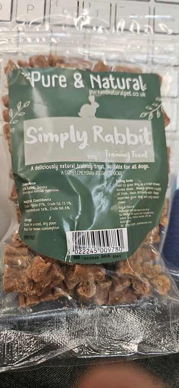 P&amp;N Training treats Rabbit
