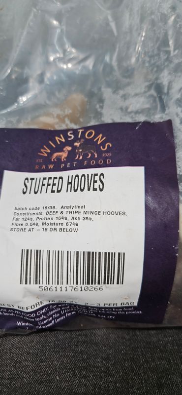 Winston Stuffed Hooves 2 pk
