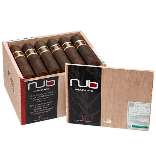 Nub Maduro 460 by Oliva