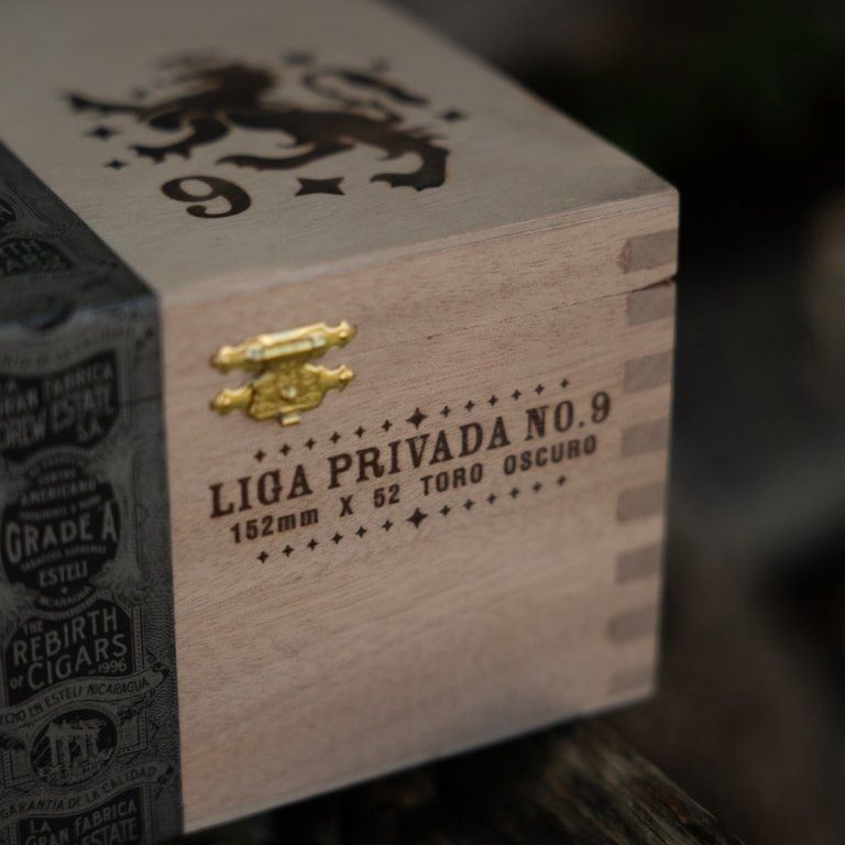 Liga Privada No.9 Toro Oscuro