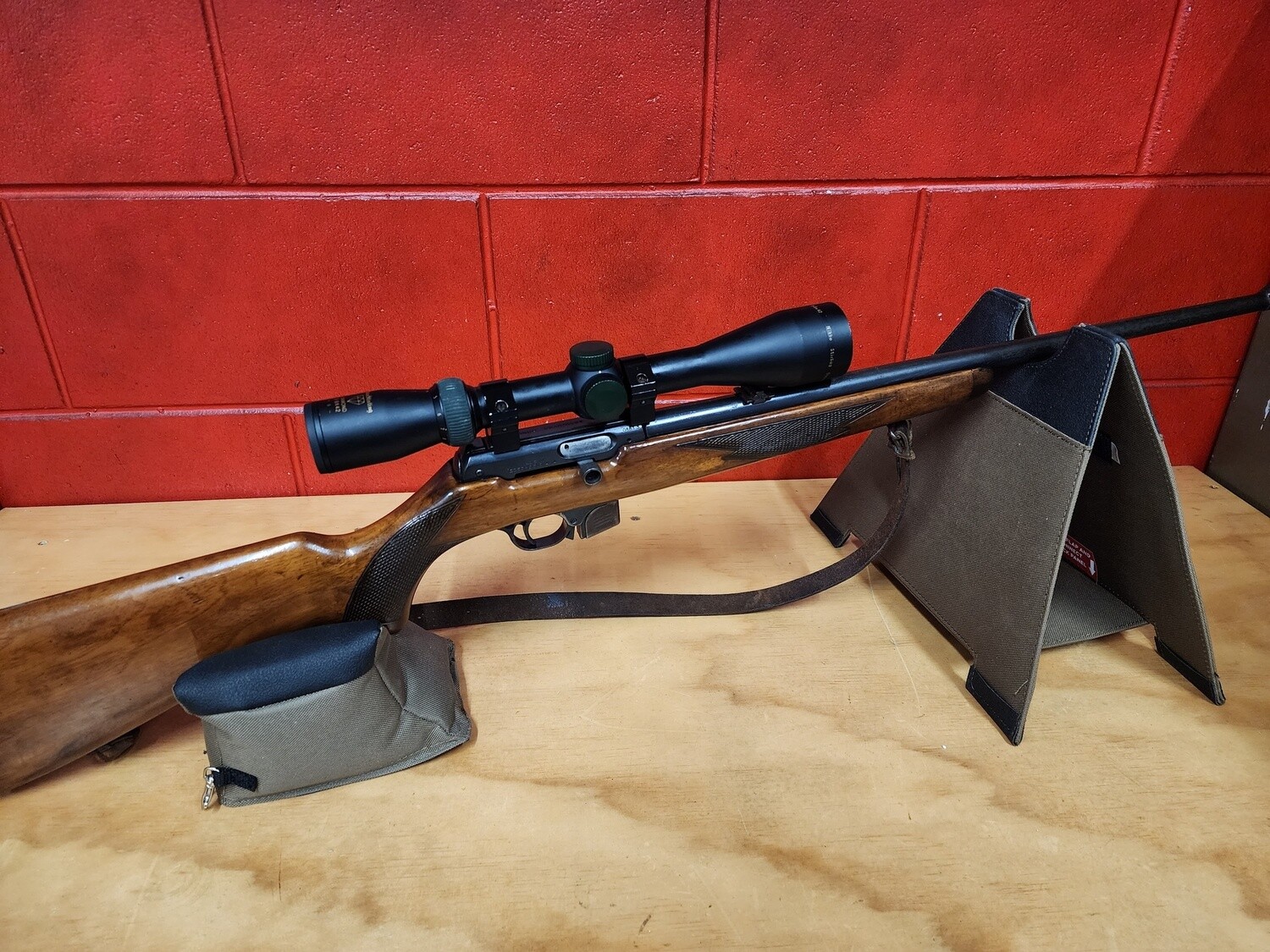 22 Bruno Model 581 Semi