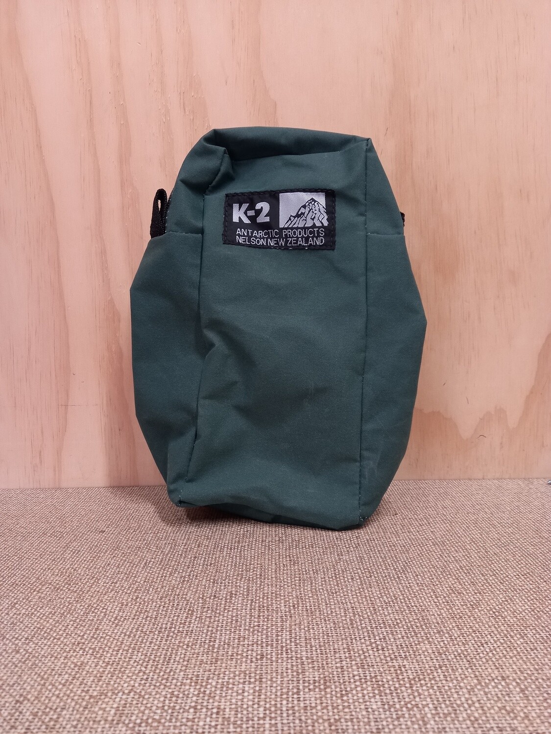 Up-right belt pouches