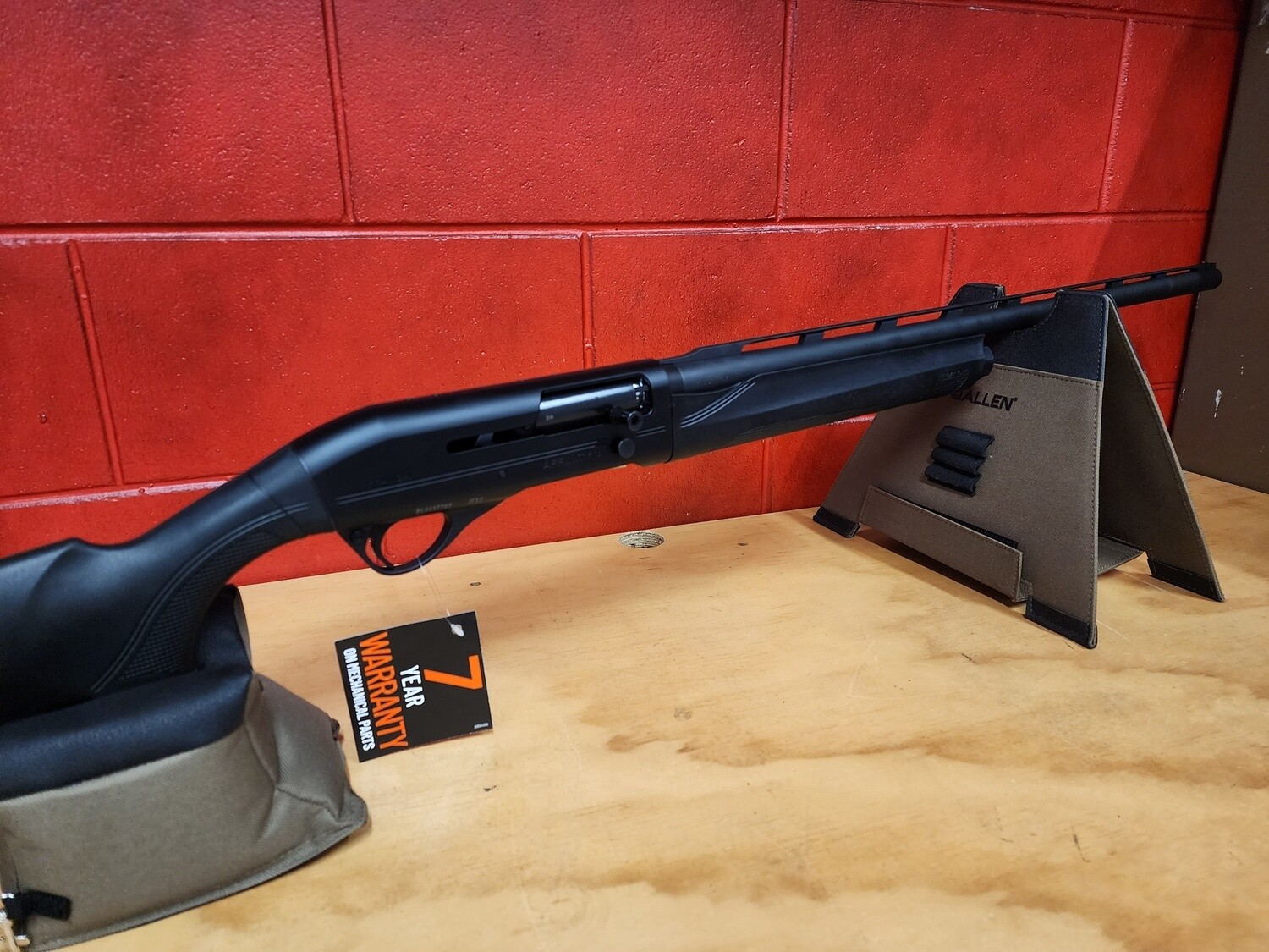 12ga Franchi Affinity 3 Blued/Synthetic: Interchoke, 28&quot;