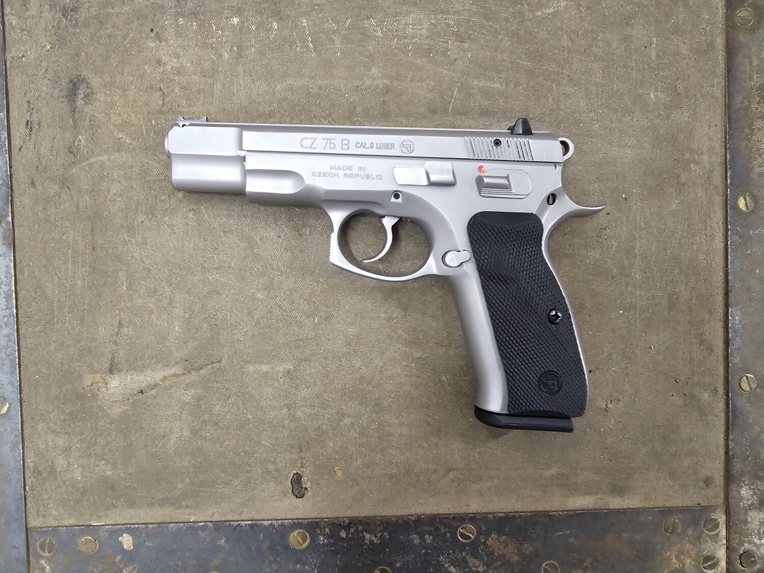9mm CZ75B Pistol