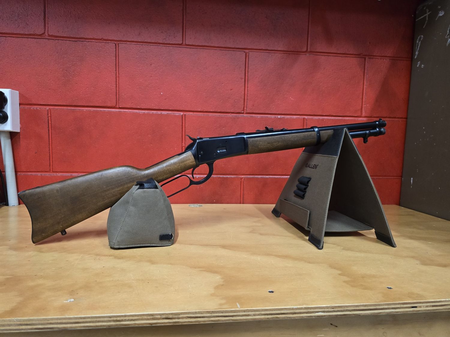 44 Magnum Rossi Puma M92 Lever Action