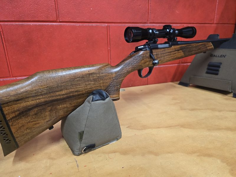 222 Sako Vixen A1+ Leupold Scope