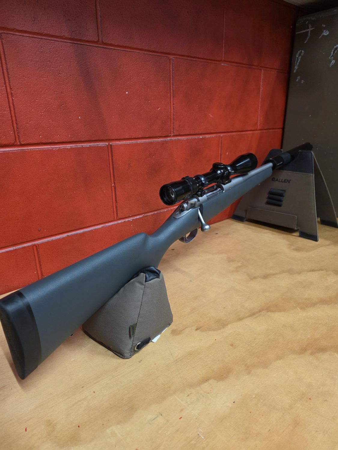 308 Kimber 84M Montana, Suppressor and Scope