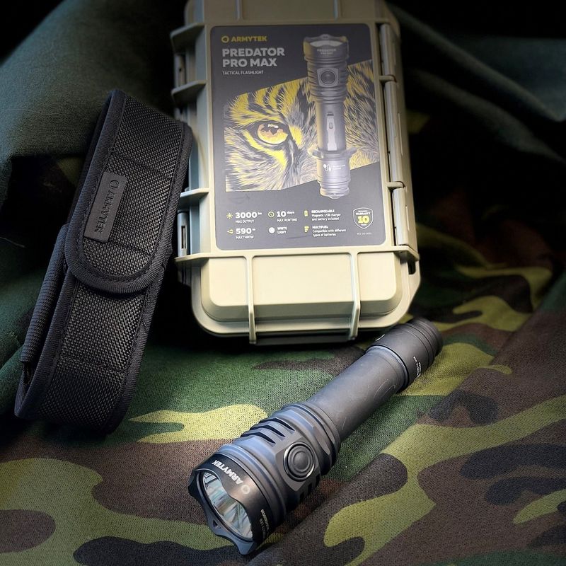 Armytek Predator Pro Max 590m Searchlight (3000lm)