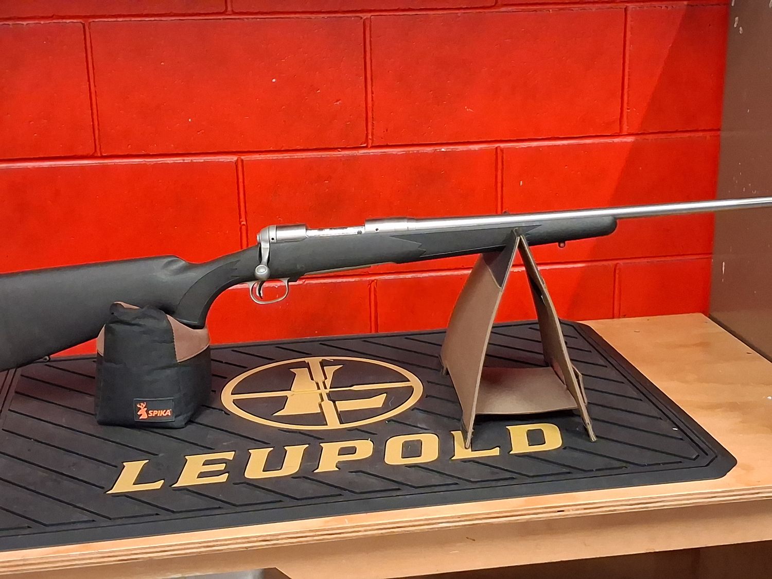 Savage Model 16  Weather Warrior 7mm08 (#8120)