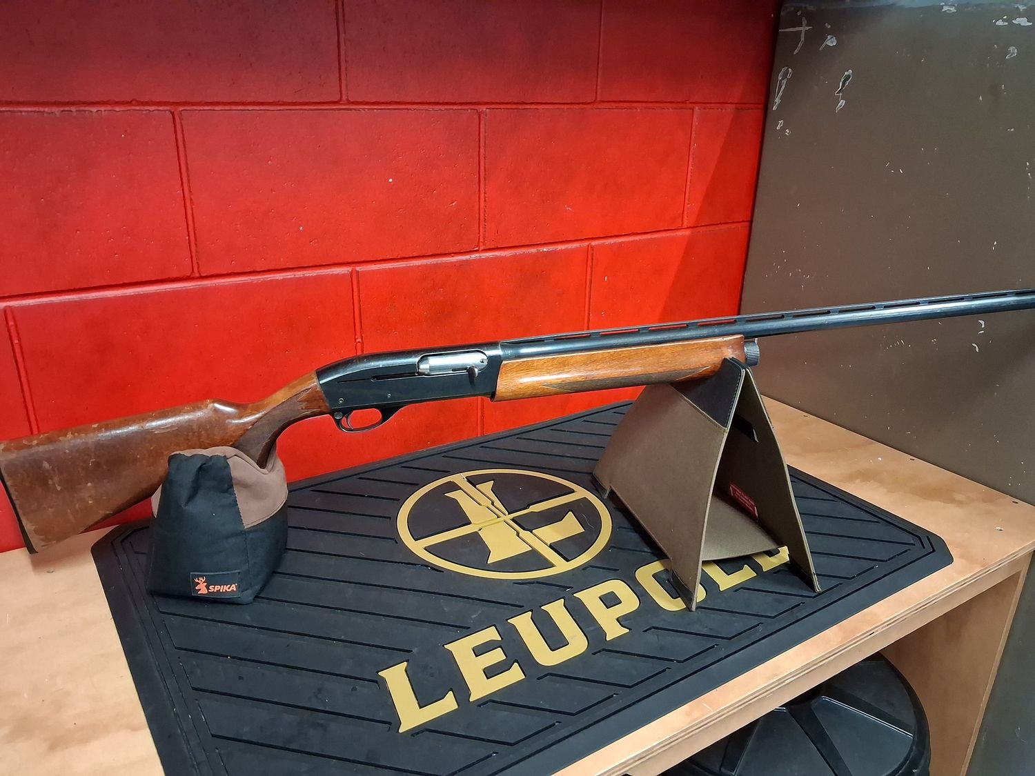Remington Sportsman 12ga Semi Auto Shotgun