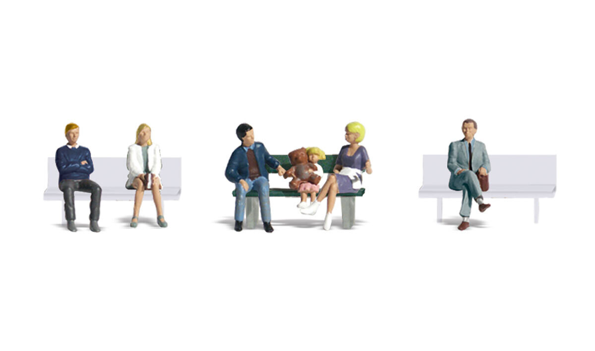 HO BUS STOP PEOPLE