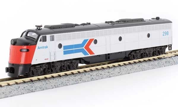 N Scale EMD E8A w/Single Headlight &amp; Passenger Pilot