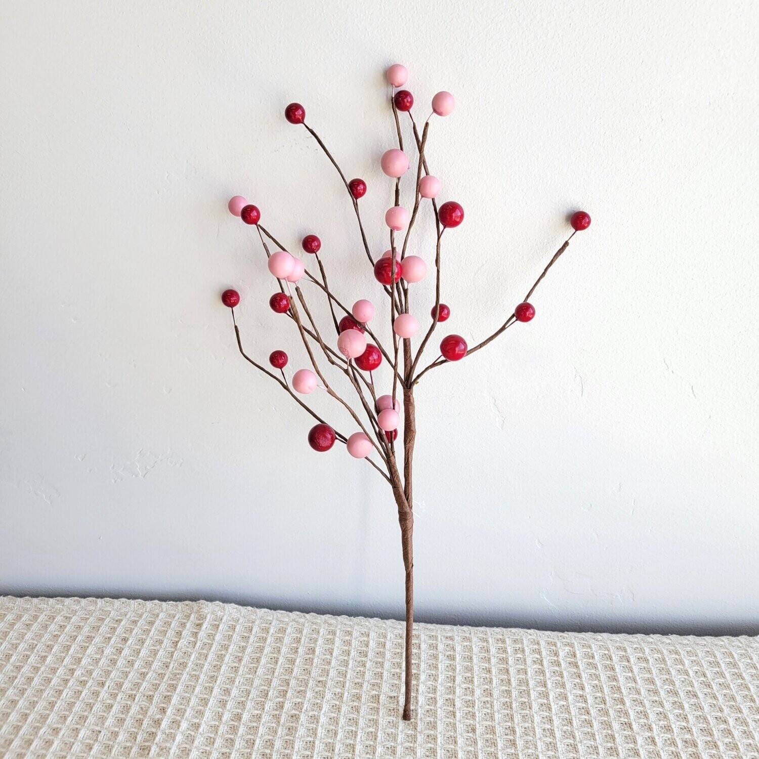 Red &amp; Pink Berry Pick, 16&quot;