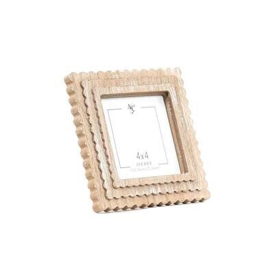 Wood Scallop Photo Frame Natural  4 x 4&quot;