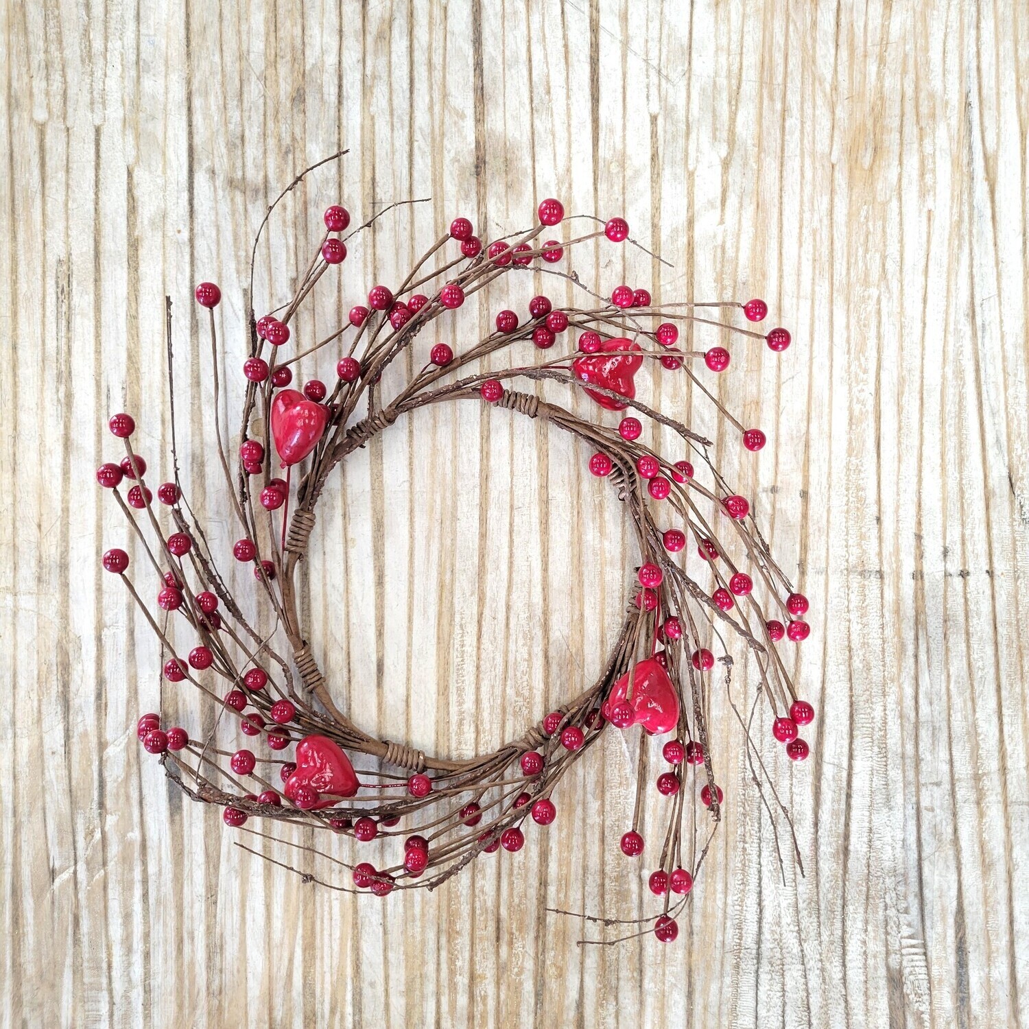 Red Hearts &amp; Berries Wreath, 14&quot;