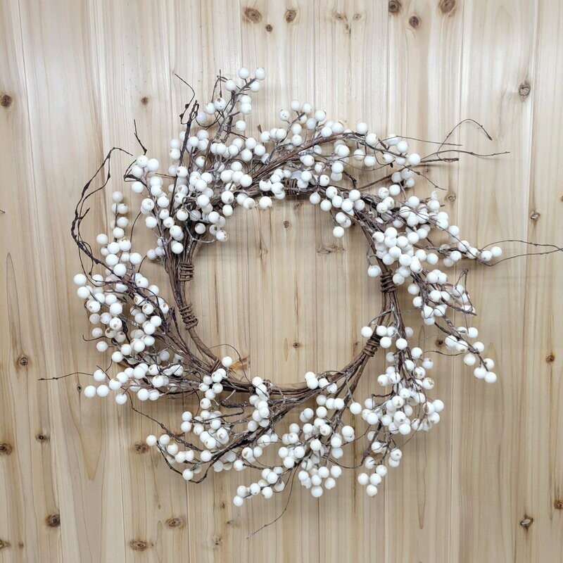 22&quot; White Snowberries w/ Wispy Twigs Wreath