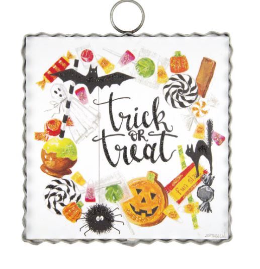 Mini Gallery Trick or Treat