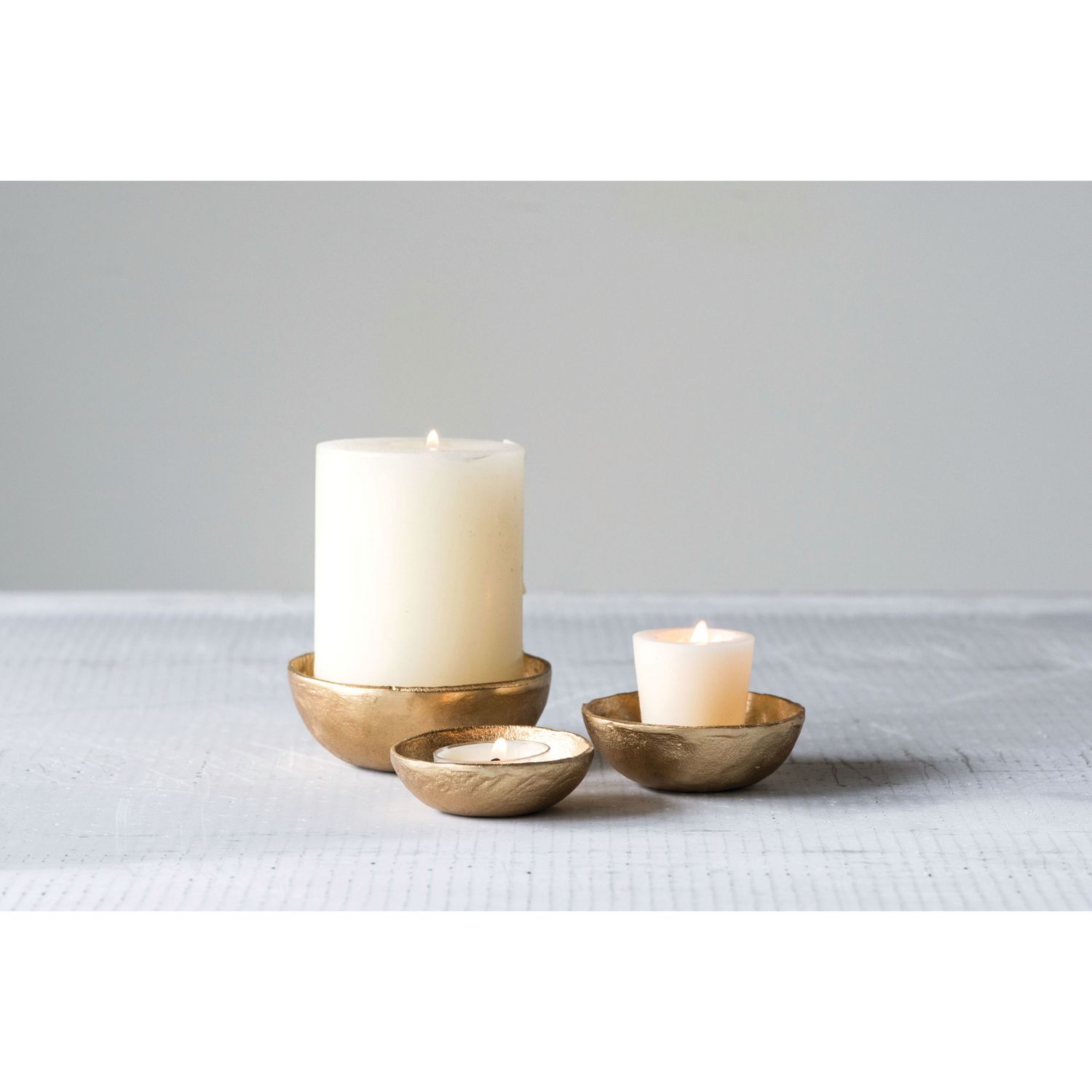 Metal Bowl in Brass Finish 2.5&quot; Small