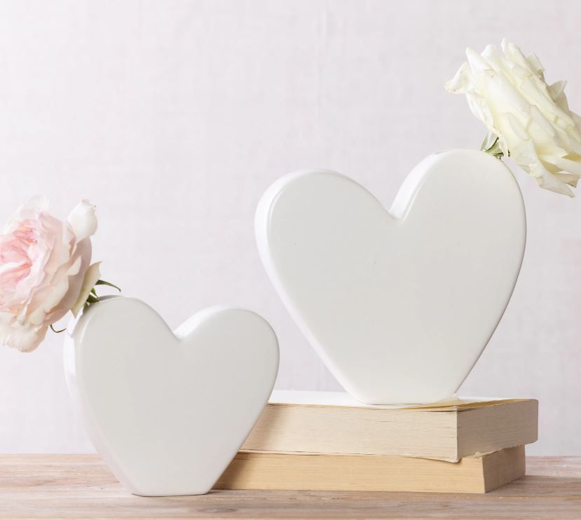 Matte Heart Vase Small