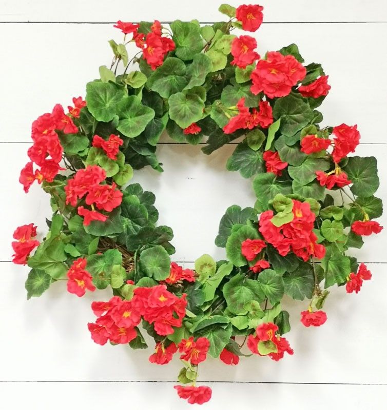 Red Begonia Wreath 24&quot;