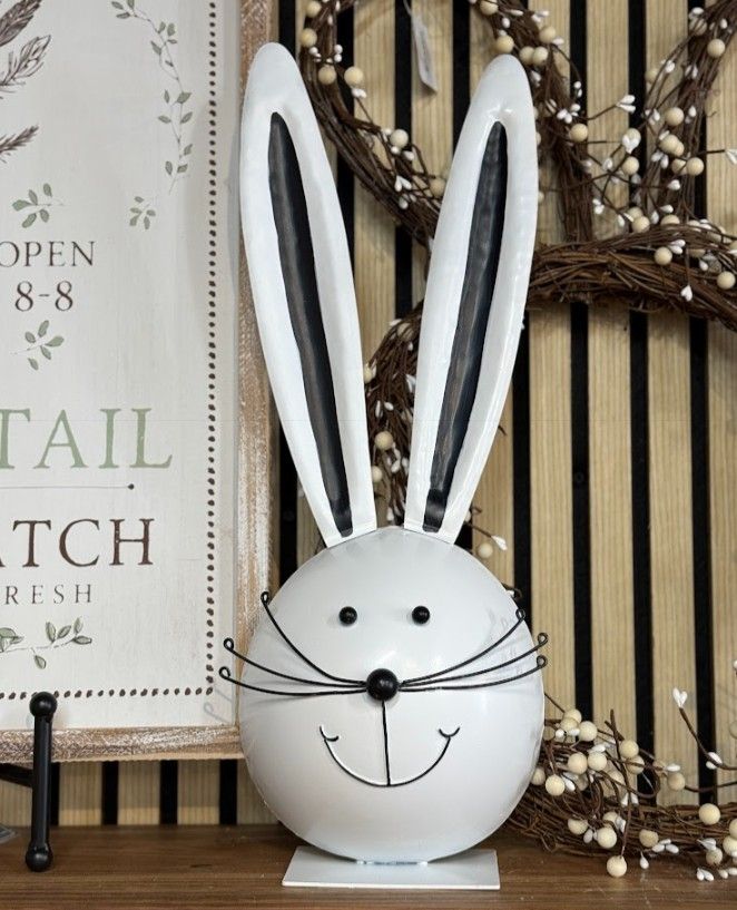 20&quot; Metal Tabletop Bunny Head