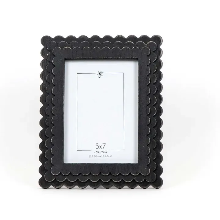 Wood Scallop Photo Frame Black 5x7