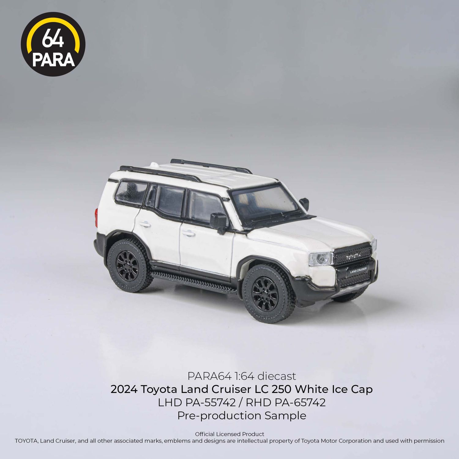 Para64 Landcruiser Prado LC250 White 