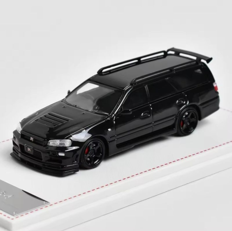 Focal Horizon Nissan Stagea R34 Black (opening hood)