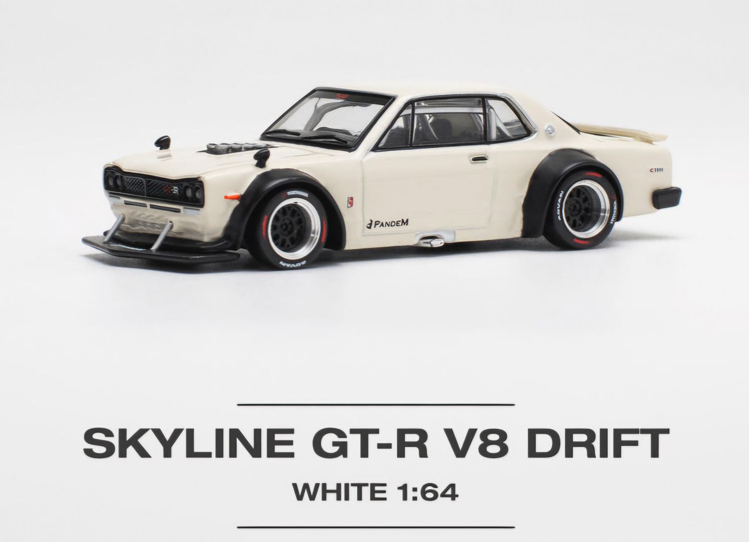 Pop Race Nissan Skyline GT-R (KPGC10) Hakosuka - V8 Drift Car White