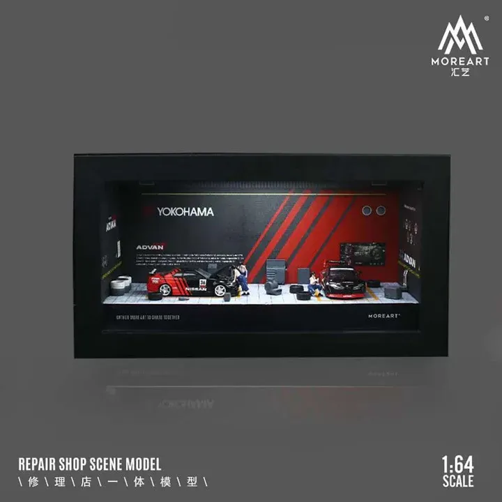 ​MoreArt 1:64 Photo Frame ADVAN Repair Shop Scene
