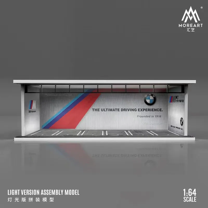 Moreart 1:64 BMW Parking Lot Basic Diorama