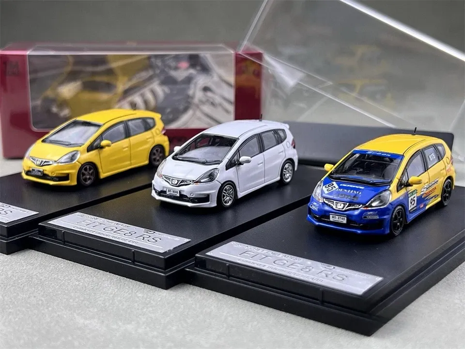 Street Warrior 1/64 Honda Jazz/Fit White Diecast