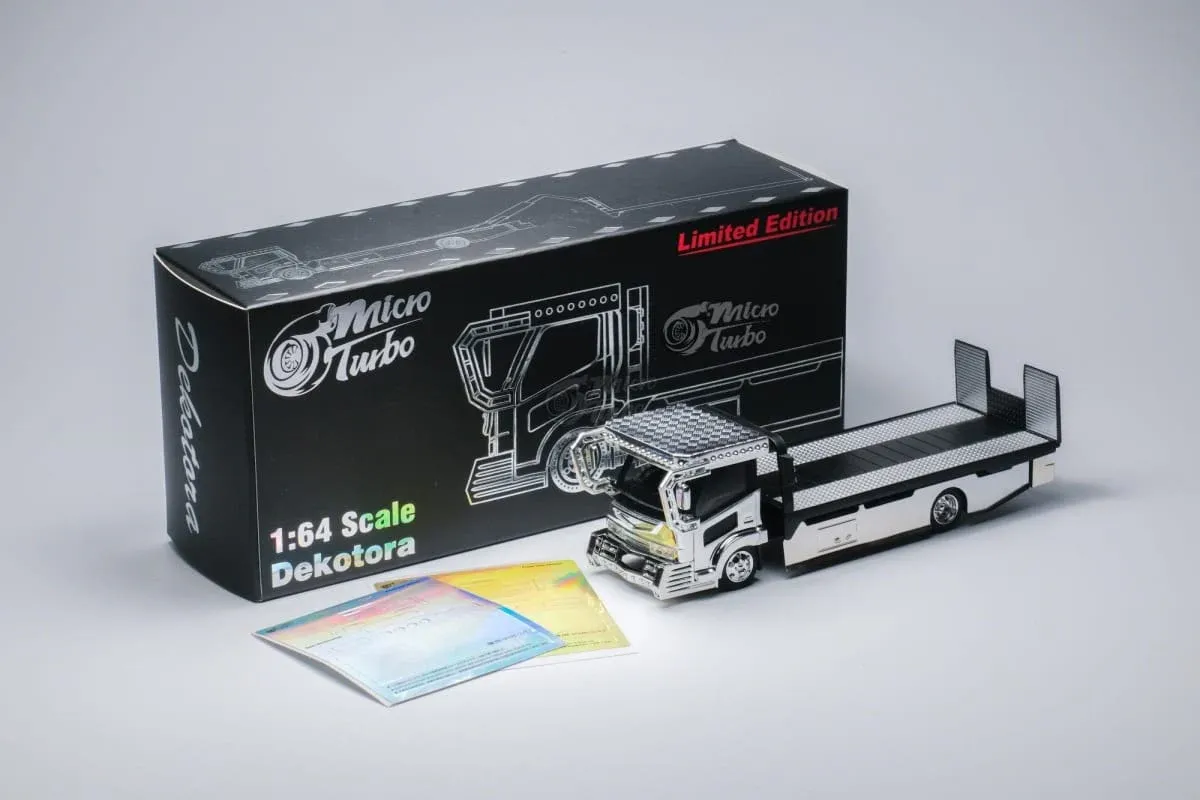Micro Turbo 1:64 ​Dekotora Silver Electroplating Flatbed Tow Truck