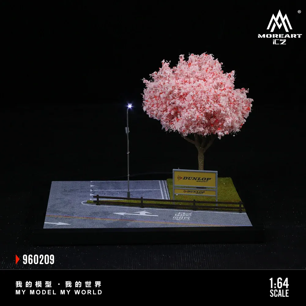 ​MoreArt 1:64 Street Scene Sakura Tree MO960209