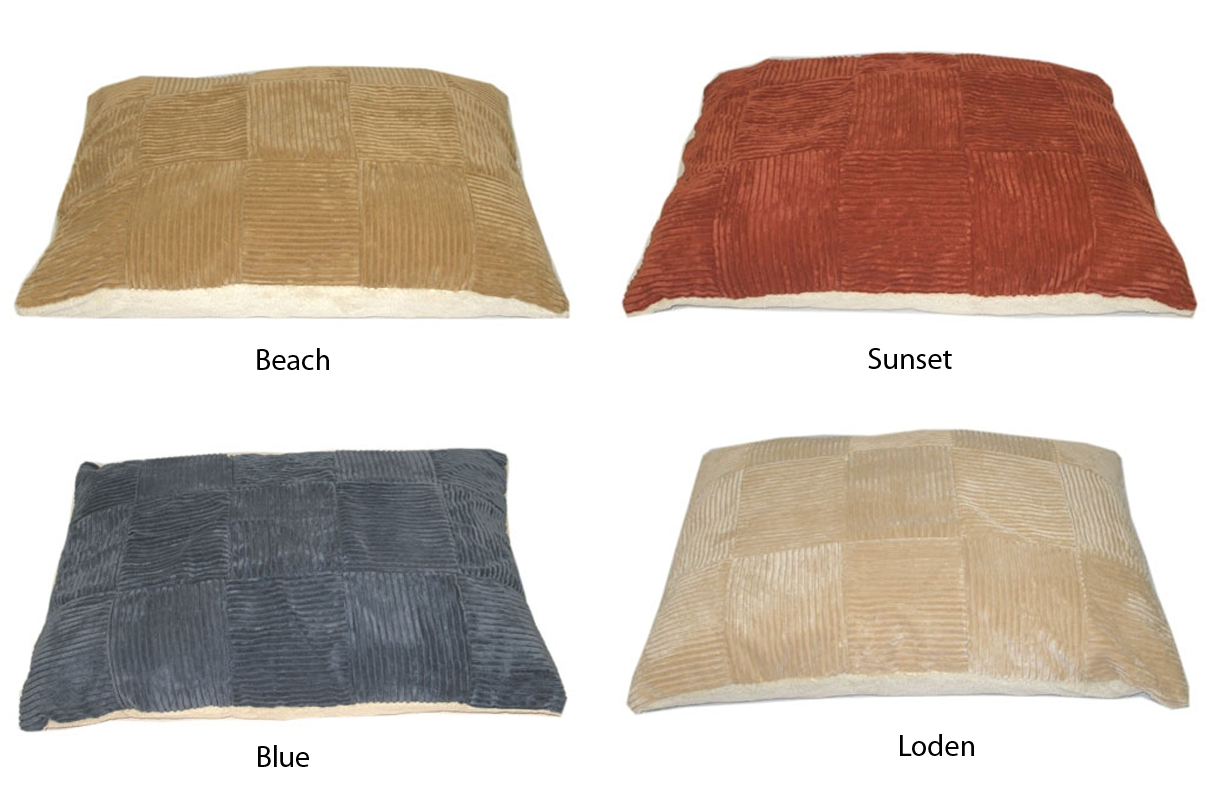 Knitted Corduroy Bed
