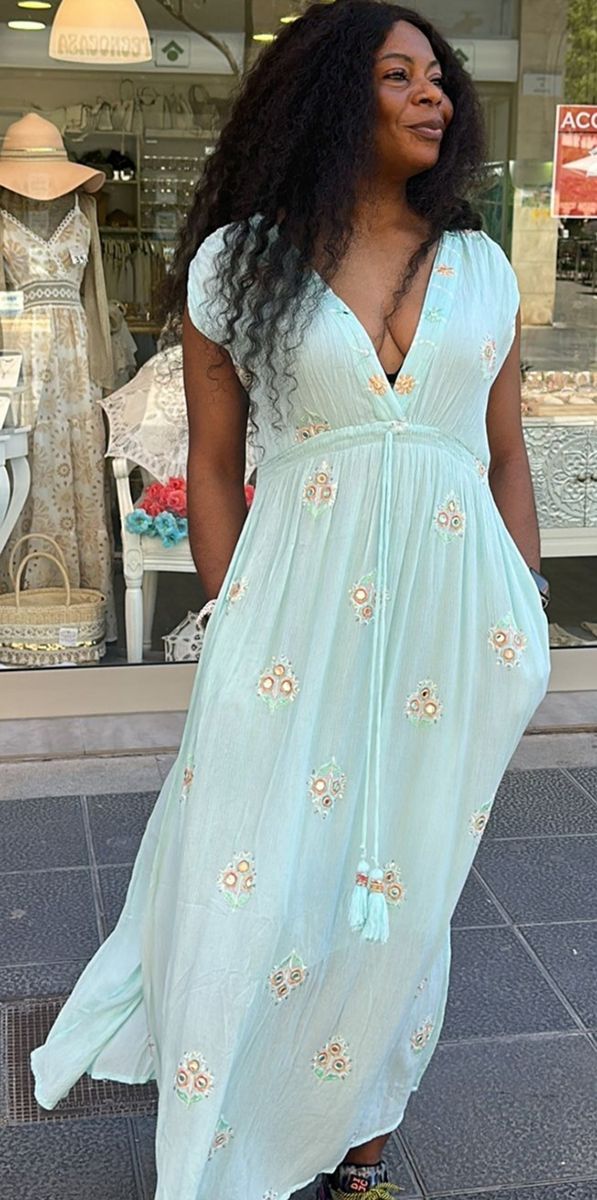 Vestido Tiffany bordado