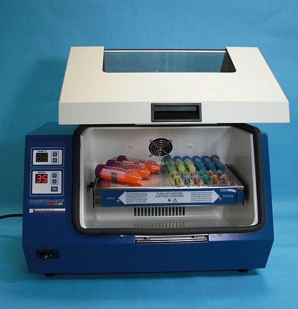 Incubator-Genie, Benchtop Shanking/Rotating Incubator, (SI-1400)