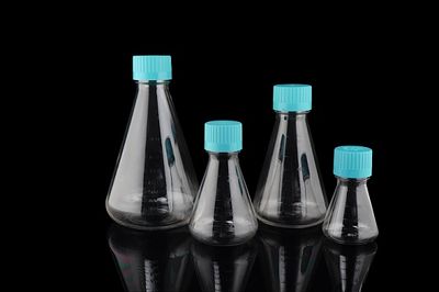 Polycarbonate (PC) Shaker Erlenmeyer Flask, Sterile, 1000ml (1L), Vented, Plain Bottom, 6/Case, DBJ-SF1000VP