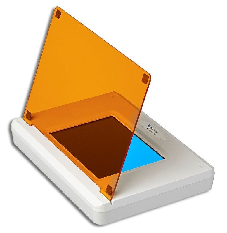 SmartBlue™ Transilluminator (E4000-E), includes amber filter cover, 230V, BMKD80051