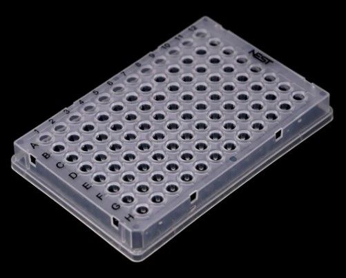Nest 0.1 mL 96 Well PCR Plate, Full Skirt, White, H1 Notch, 5/bag, 25/pk, 100/cs (402511)