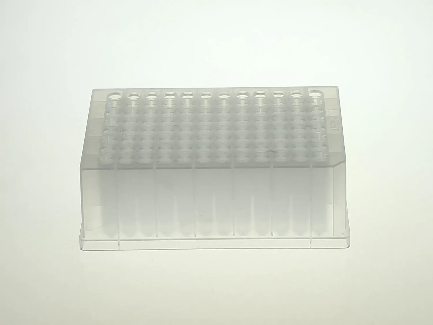 Nest 1.3 mL 96-Well Deep Well Plate, U-Bottom, Round Well, Non-Sterile, 5/pk, 50/cs (507001) Nest 1.3 mL 96-Well Deep Well Plate, U-Bottom, Round Well, Non-Sterile, 5/pk, 50/cs (507001)
