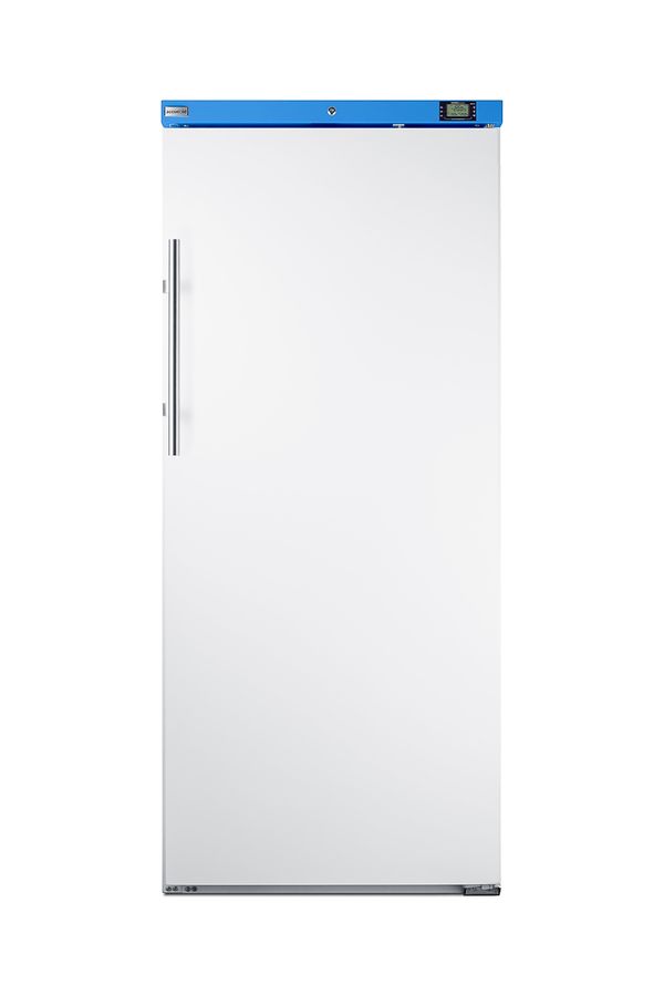 18 CUFT Upright Freezer, Manual Defrost, White, with Built-in Lock, 30.5
