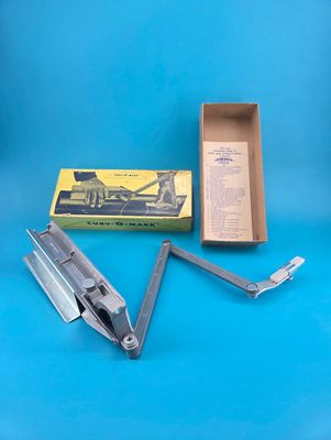 Comes with the tool, original box, and a catalog.