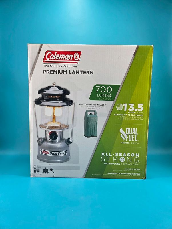 Coleman Premium Dual Fuel Lantern Set packaging explains contents of lantern.
