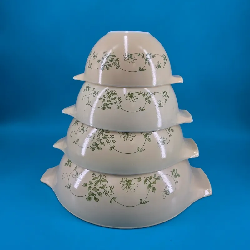 Pyrex Cinderella Nesting Mixing Bowls 444, 443, 442, 441 (Shenandoah)