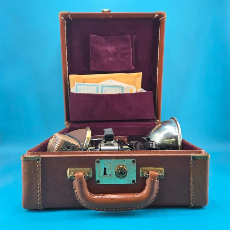 Polaroid 95A Land Camera w/Case and Accessories