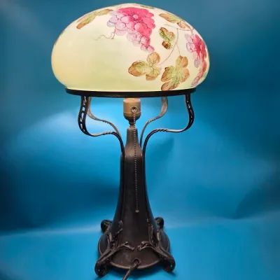 Pairpoint Lamp - Painted Grape Shade Pairpoint Lamp - Painted Grape Shade