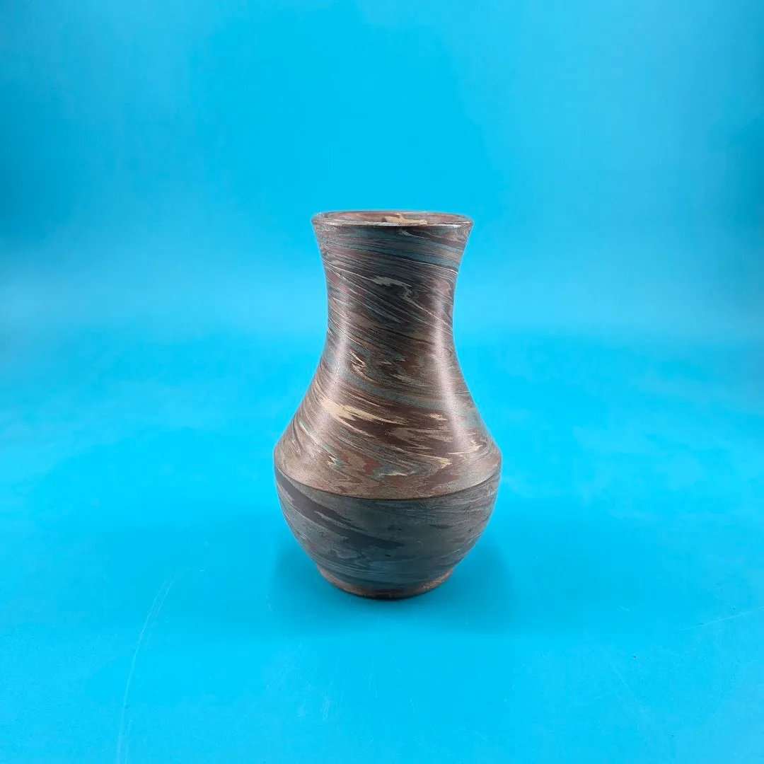 Niloak Mission Ware Swirl Vase Niloak Mission Ware Swirl Vase