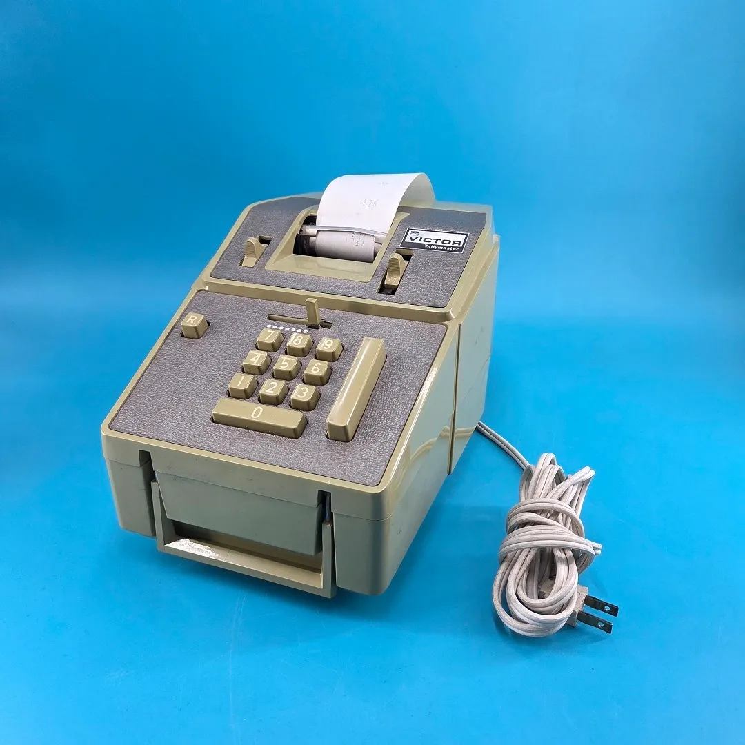 Victor Tallymaster Adding Machine Victor Tallymaster Adding Machine