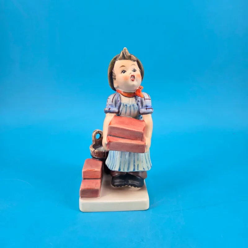 Hummel #305 The Builder